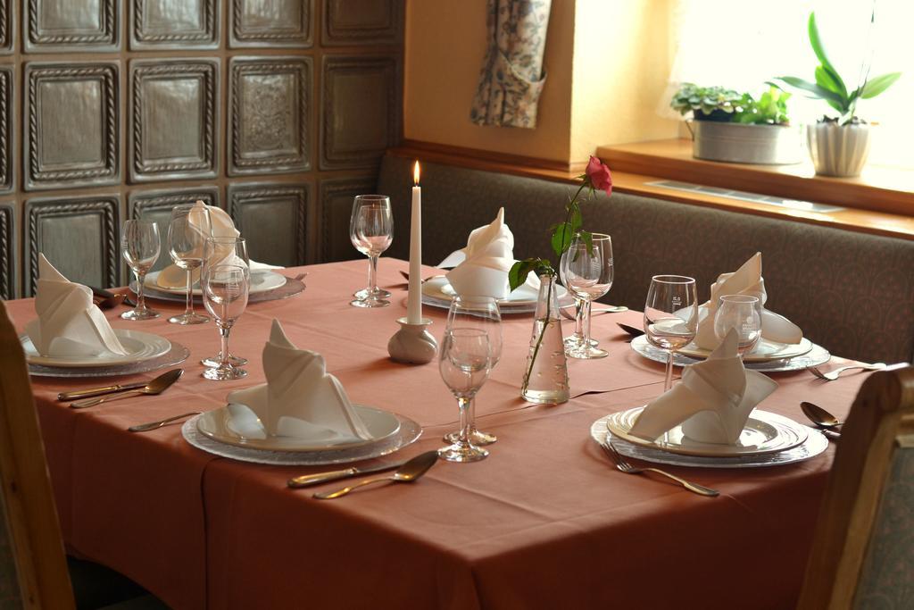 Hotel-Restaurant Heiligenstadter Hof Heiligenstadt in Oberfranken Exterior foto